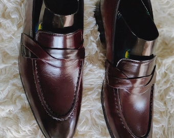 Customised hand made genuine leather shoes