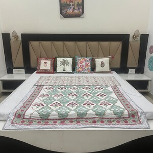 Hand Block Printed Design Reversible Dohar Organic Cotton Quilt Made Kantha Work Bedding Dohar Quilt Blanket Throw AC Coverlet Blanket Art
