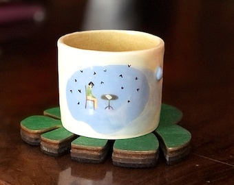 Kleine handgemachte Espresso-Keramiktasse, einzigartige Kaffeetassen, illustrierte Tasse, Keramik-Espresso-Tasse, Keramik-Kaffeetasse, handbemalte Tasse