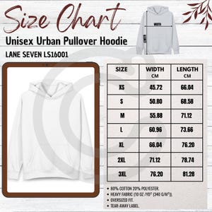 Puede incluir: Una sudadera con capucha unisex blanca con una tabla de tallas. La tabla enumera las tallas XS a 3XL, con medidas de ancho y largo en centímetros. La sudadera con capucha está hecha de tela gruesa y tiene un ajuste oversize.