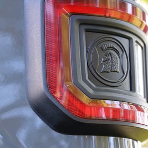 Paneles personalizados para lámparas empotradas Oracle JT Gladiator