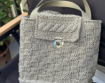 Handgemaakte gebreide draagtas met satijnen voering | Boho gehaakte schoudertas | Elegante portemonnee voor dagelijks gebruik | Neutrale beige Baiducci-tas
