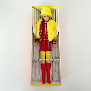 Barbie vintage / Reproducción de Twist 'N Turn Smasheroo / Pelirroja / 1997 NRFB