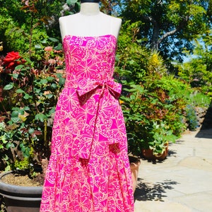 Suzette Papillon Dress - Hot Pink