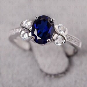 Blue Sapphire Engagement Ring , Blue Sapphire Ring Bridal Ring, Wedding Sapphire Ring, Anniversary Gifts, Unique Promise Ring, Ring for Her