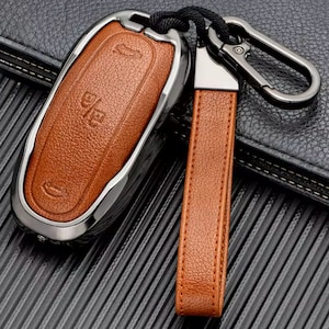 Tesla Custom Cover Leder & Aluminium mit Schlüsselanhänger für Model Y/3 Model S/X