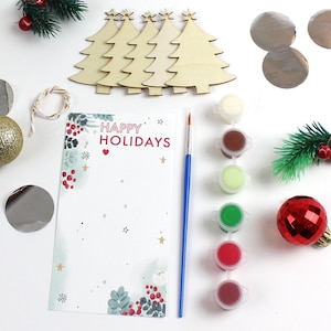 DIY-schilderset kerstboomversiering: knutselen voor kinderen