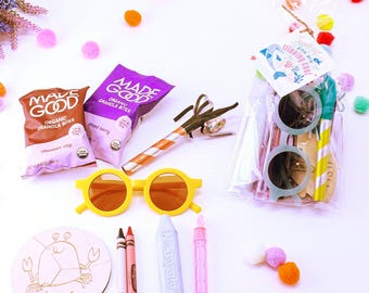Under the Sea Party Favor Kit: Sunglasses, Puzzle, Chalk