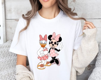 Disney Minnie and Daisy Couple Shirt, Disney Best Friend Shirt, Disney Girls Trip Shirt, Theme Park Shirt, Minnie Mouse Shirt,Disneyland Tee