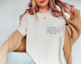 T-shirt maman est 2024, chemise maman personnalisée, maman personnalisée, faire-part de grossesse pour maman, cadeau pour maman, chemise fête des mères, chemise nouvelle maman