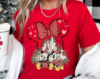 Sudadera de Mickey y sus amigos para la fiesta de Navidad 2024, camiseta familiar navideña de Disney, regalo de Navidad de Magic Kingdom, Disney muy feliz Navidad
