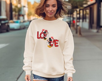 Minnie und Mickey Sweatshirt, Disney Love Shirt, Valentinstag Geschenk, Disney paar Shirt, Mickey Minnie Liebe Sweatshirt, Geschenke für Freundin