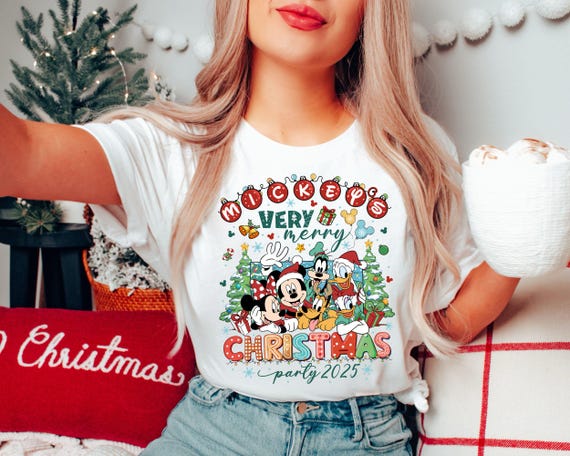 Mickey's Very Merry Christmas Party 2025 Shirt, Christmas Family Matching  Sweatshirt, Mickey Christmas, Merry Christmas, Disney Christmas - Etsy  Denmark