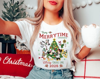 Very Merrytime Cruises Disney Weihnachtshemd, Mickey & Friends Santa Familienweihnachtskreuzfahrt, Urlaub Disney Cruise Shirt