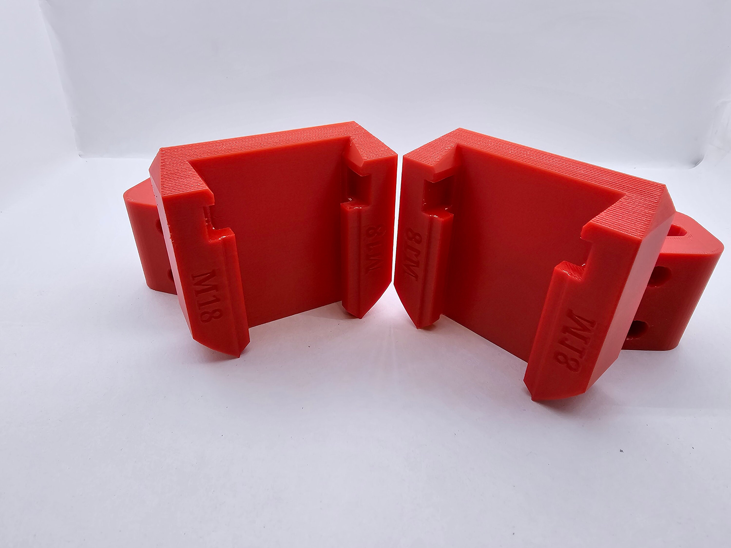Lot De 2 Supports De Batterie Milwaukee Packout M18 - ABS Rouge - Neufs
