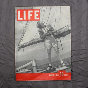 Life Magazine August 5, 1940 US Vacations WWII 10 1/2 x 14