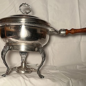Vintage Sheridan Silver Plate Chafing Dish - 1940's or 1950's perhaps. Nice piece.
