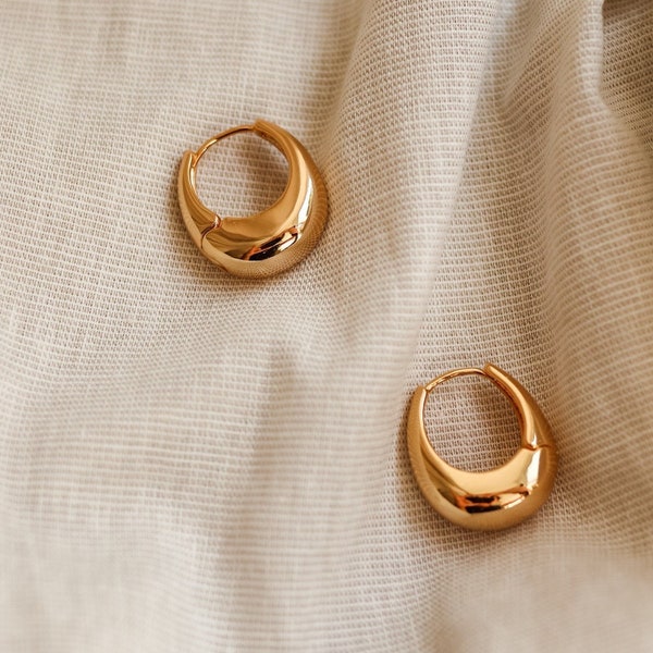 Circle Chubby Hoop Earrings, Bold High Quality Chunky Earrings, Chunky Hoops, Gifts for Her, Circle Chunky Hoop Earrings, 18k Gold or Silver