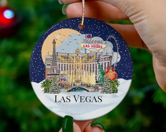 ガラス製のビーズがあしらわれたオウムのクリスマスオーナメント