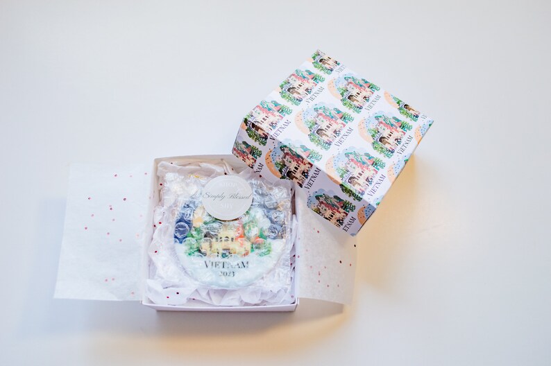Vietnam themed ornament gift box