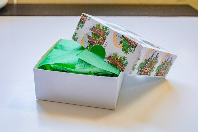 Bali themed ornament gift box