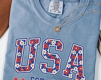 Patriotic USA Floral T-Shirt: July Fourth Tee - Comfort Colors