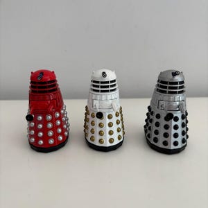Vintage 2005 Set Of 3 Doctor Who Corgi Daleks - Exclusive Ltd Edition, Red, White & Silver