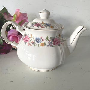 Vintage Sadler-theepot met roze roos en wilde bloemen - Made in England