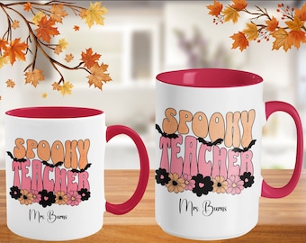 Taza de maestro espeluznante personalizada, taza de Halloween personalizada, regalo de maestro, taza de maestro de truco o trato, taza de café de Halloween, regalo de maestro de escuela.