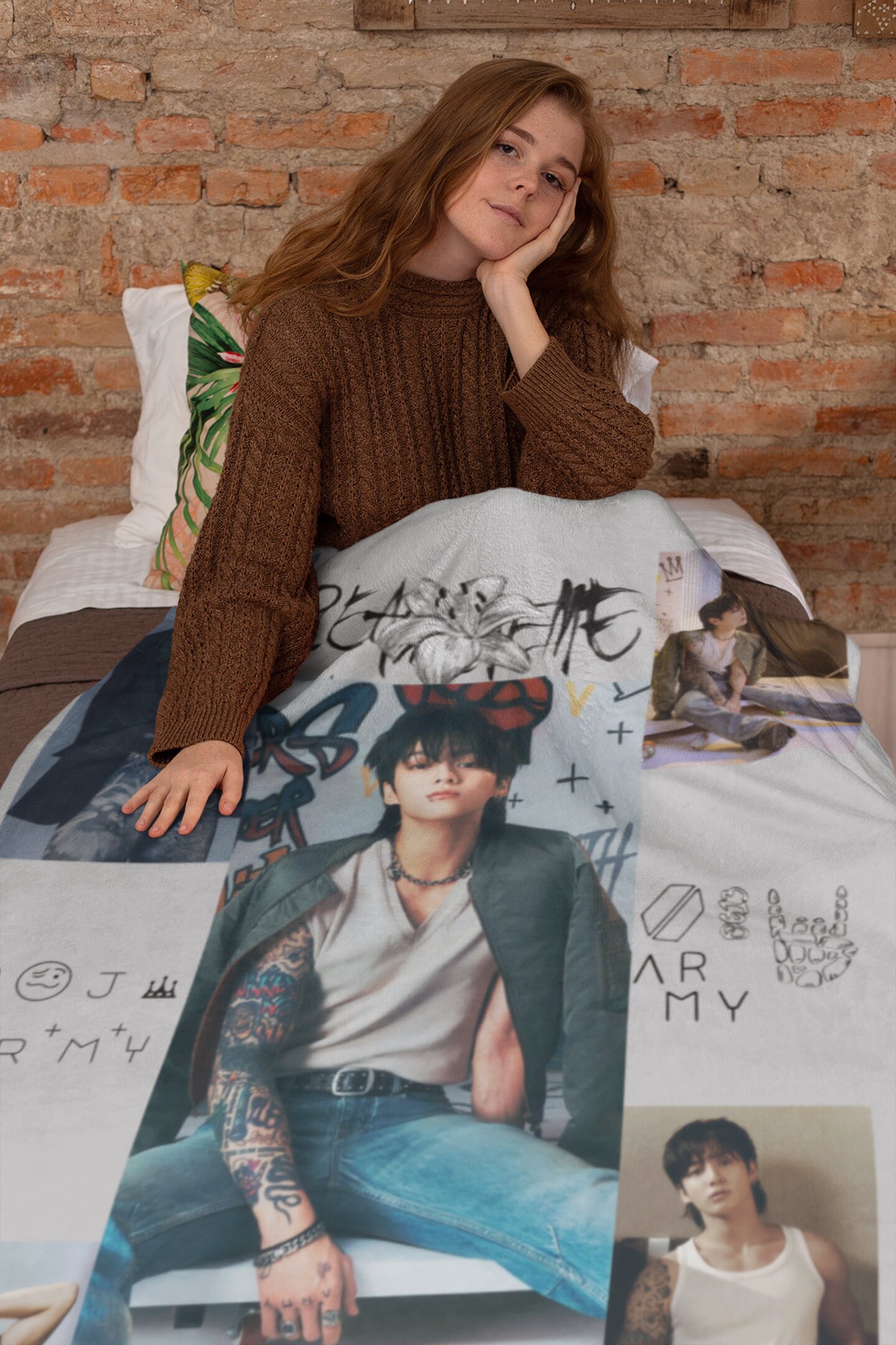 BTS JUNGKOOK Golden Blanket - A-KPOP