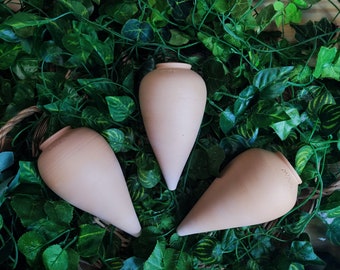 Jarra de riego Oya de terracota de 20 cl - Juego de 3 - Riego automático para plantas en maceta - Ahorrador de agua - Hecha a mano - Color blanco hueso