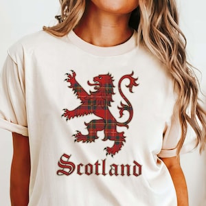 Scotland Shirt Scotland Lover Scotland Rampant Lion Comfort Colors T-Shirt Scottish Royal Lion Shirt Scotland Traveler Scottish Tartan Gift