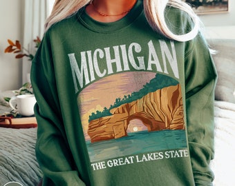 Bluza z kapturem Michigan Great Lakes Midwest Pride z okrągłym dekoltem Prezent dla miłośnika Michigan Sweter z Michigan dla miłośnika aktywności na świeżym powietrzu Wycieczka do Michigan
