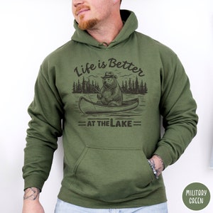 Dad Lake Life Camping Hoodie Funny Fishing Gift for Dad Boating Sweatshirt for Him Gift for Fisherman Boater Cabin Vacation Dad Camping Gift