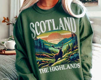 Scotland Traveler Sweatshirt Scottish Highlands Gift for Scottish Inspired Sweater Scotland Lover Gift for Him Glasgow Edinburgh Crewneck