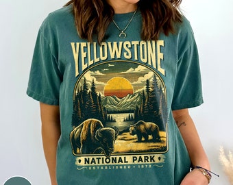 Yellowstone National Park Shirt Yellowstone Shirt Comfort Colors Retro Shirt Buffalo Shirts National Park Gift Montana Shirt Wyoming