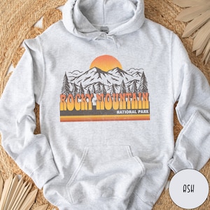 Rocky Mountain National Park Hoodie Vintage Colorado Traveler Hiking Adventurer Backpacker Gift for Outdoor Lovers Colorado Family Trip Gift