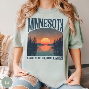 Minnesota Shirt Minnesota State Tee Midwest Shirt Lake Shirt Minnesota Gift Minnesota Vacation Vintage Inspired Tee Minnesota Voyageurs Shirt 10000 Lakes Shirt
