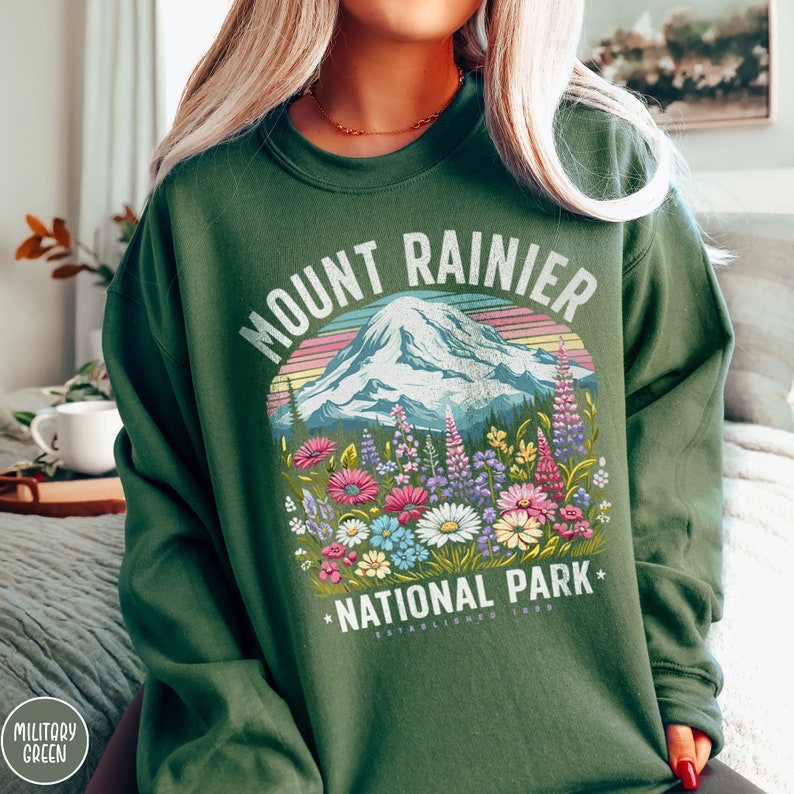 Mount Rainier Sweatshirt Wildflower Sweatshirt Mount Rainier National Park Sweatshirt Granola Aesthetic Washington Sweatshirt Forestcore Sweatshirt