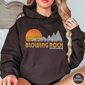 Blowing Rock North Carolina Hoodie Blue Ridge Mountains Sweater North Carolina Vacation Shirt Blue Ridge Parkway Vintage Carolina Traveler Gift Carolina Mountains Hoodie Vintage Mountain Hiking Gift Vintage Outdoor Adventure Shirt Retro Sunset Shirt