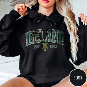 Ireland Hoodie Lucky Irish Sweater Ireland Traveler Sweatshirt St Patrick's Day Gift for Irish Lovers Dublin Gift Europe Vacation Shirt Irish Trip Gift Irish Pullover Sweater Ireland Souvenir Shirt Euro Trip Sweater Dubliners Ireland Giftful Hoodie
