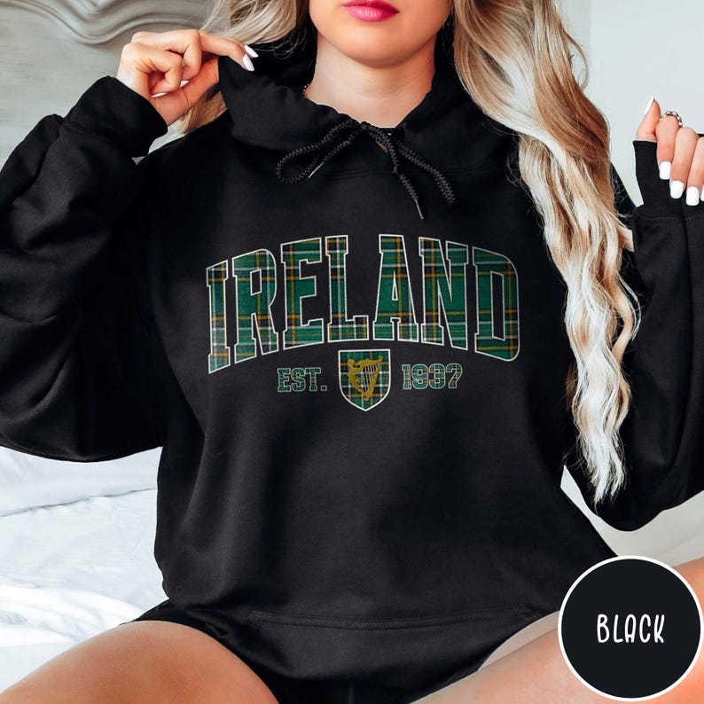 Ireland Hoodie Lucky Irish Sweater Ireland Traveler Sweatshirt St Patrick's Day Gift for Irish Lovers Dublin Gift Europe Vacation Shirt Irish Trip Gift Irish Pullover Sweater Ireland Souvenir Shirt Euro Trip Sweater Dubliners Ireland Giftful Hoodie