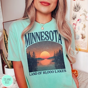 Minnesota Shirt Minnesota State Tee Midwest Shirt Lake Shirt Minnesota Gift Minnesota Vacation Vintage Inspired Tee Minnesota Voyageurs Shirt 10000 Lakes Shirt