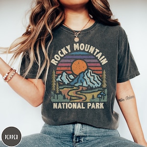 Rocky Mountain National Park Shirt Colorado Shirt Colorado Traveler Shirt Colorado Crewneck Hiking Clothes Mountains Crewneck Granola Girl Shirt