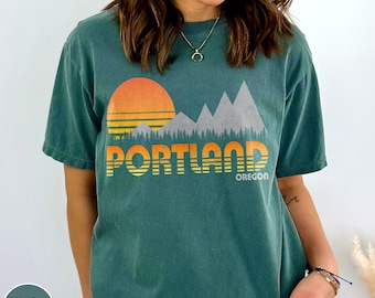 Portland Oregon Shirt Cascade Mountains Shirt Retro Oregon Crewneck Pacific Northwest Shirt Oregon Gift Portland Shirt PNW Mountain Hiking