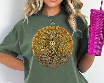 Green Man Autumn Bloom Shirt Irish Celtic Tree Of Life Ireland Lovers Gift Gaelic Heritage Nature Woodland Vintage Botanical Fall T-Shirt