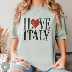 Italy Shirt Italia Shirt I Love Italy Shirt Italy Travel Shirt Italy Trip Shirt Italy Vacation Gift for Italian Lover Italy Crewneck Ciao