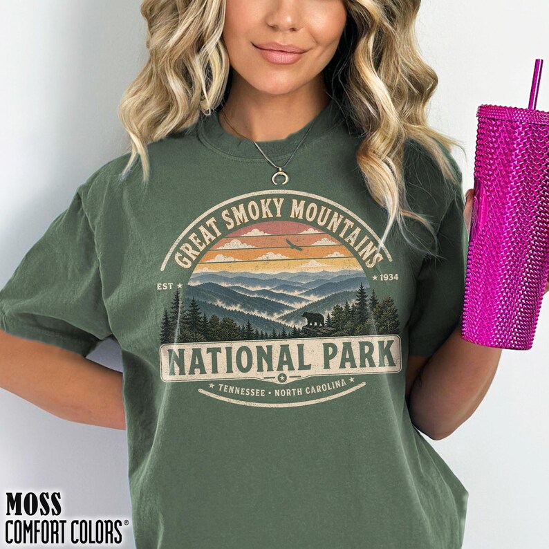 Great Smoky Mountains National Park Shirt Tennessee Nature Lovers Retro Tee Wilderness Adventure T-shirt North Carolina Hiking Souvenir Gift Moss