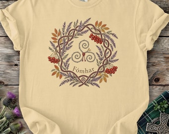 Fómhar Triskele Shirt Autumn Wreath Celtic Spiral Tee Irish Gaelic Harvest Rowan Berries Heather Fall Leaves Botanical Retro Ireland Gift