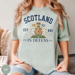 Scotland Coat of Arms Shirt In Defens Emblem T-shirt Scottish Pride Heritage Graphic Tee Traveler Gifts Highlander Edinburgh Trip Souvenir